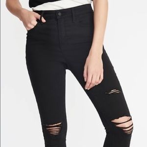 ROCKSTAR distressed super skinny jeans